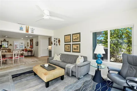 $599,000 | 743 43rd Avenue Northeast, St. Petersburg, FL 33703