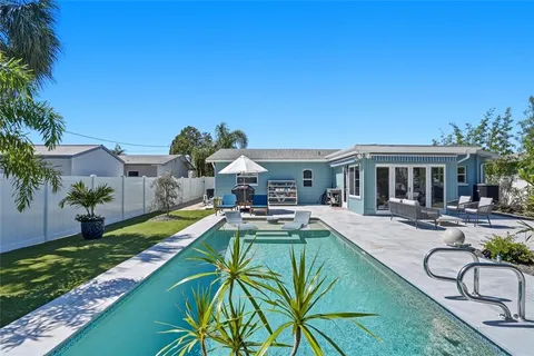 $599,000 | 743 43rd Avenue Northeast, St. Petersburg, FL 33703