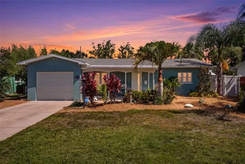 $599,000 | 743 43rd Avenue Northeast, St. Petersburg, FL 33703