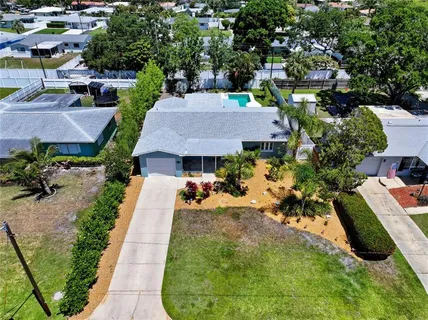 $599,000 | 743 43rd Avenue Northeast, St. Petersburg, FL 33703