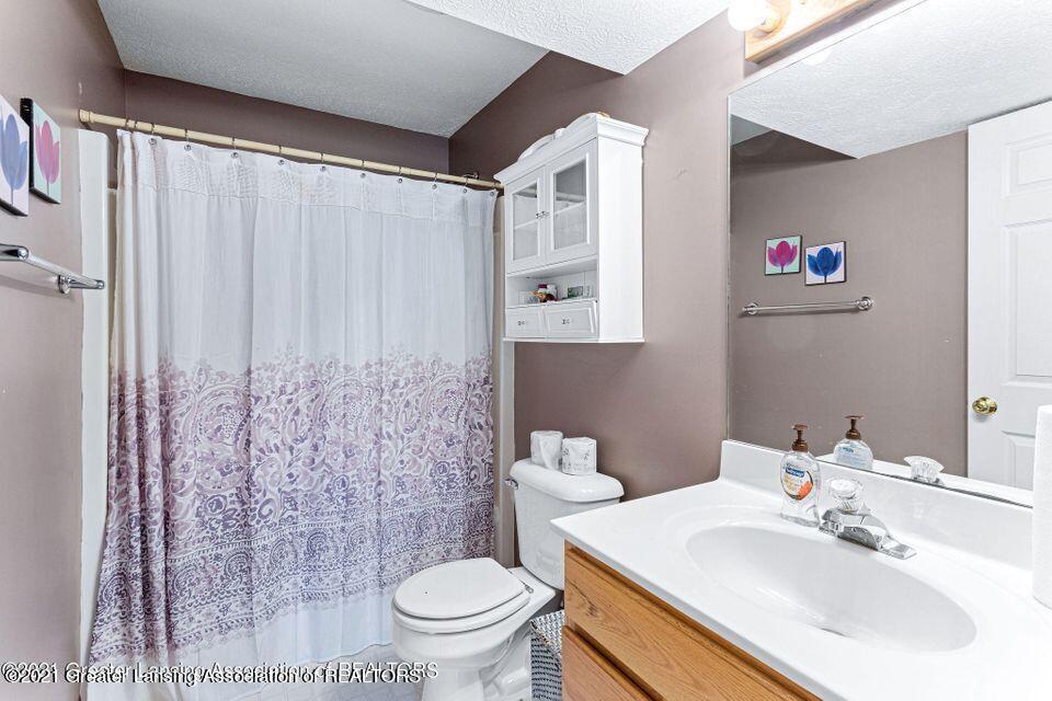 15218 Boichot Road Lansing, MI 48906 - Photo 28 of 35 23