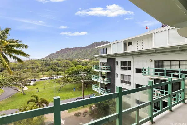 $700,000 | 2957 Kalakaua Avenue, Unit 501, Honolulu, HI 96815