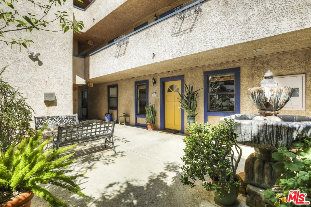 3375 Descanso Drive, Unit 2 Los Angeles, CA 90026 - Photo 29 of 31