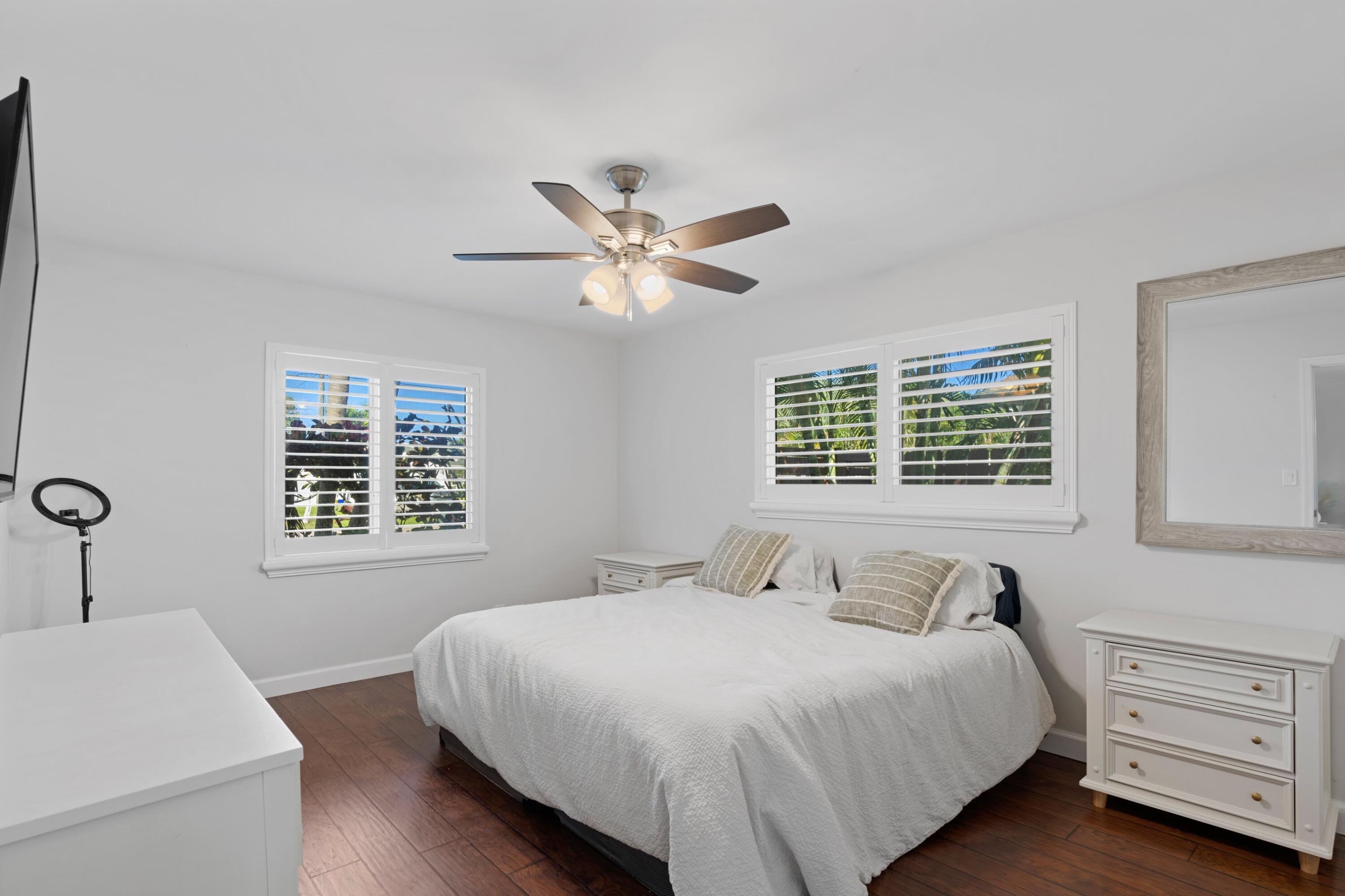 136 Oregon Lane Boca Raton, FL 33487 - Photo 12 of 45 Primary Bedroom