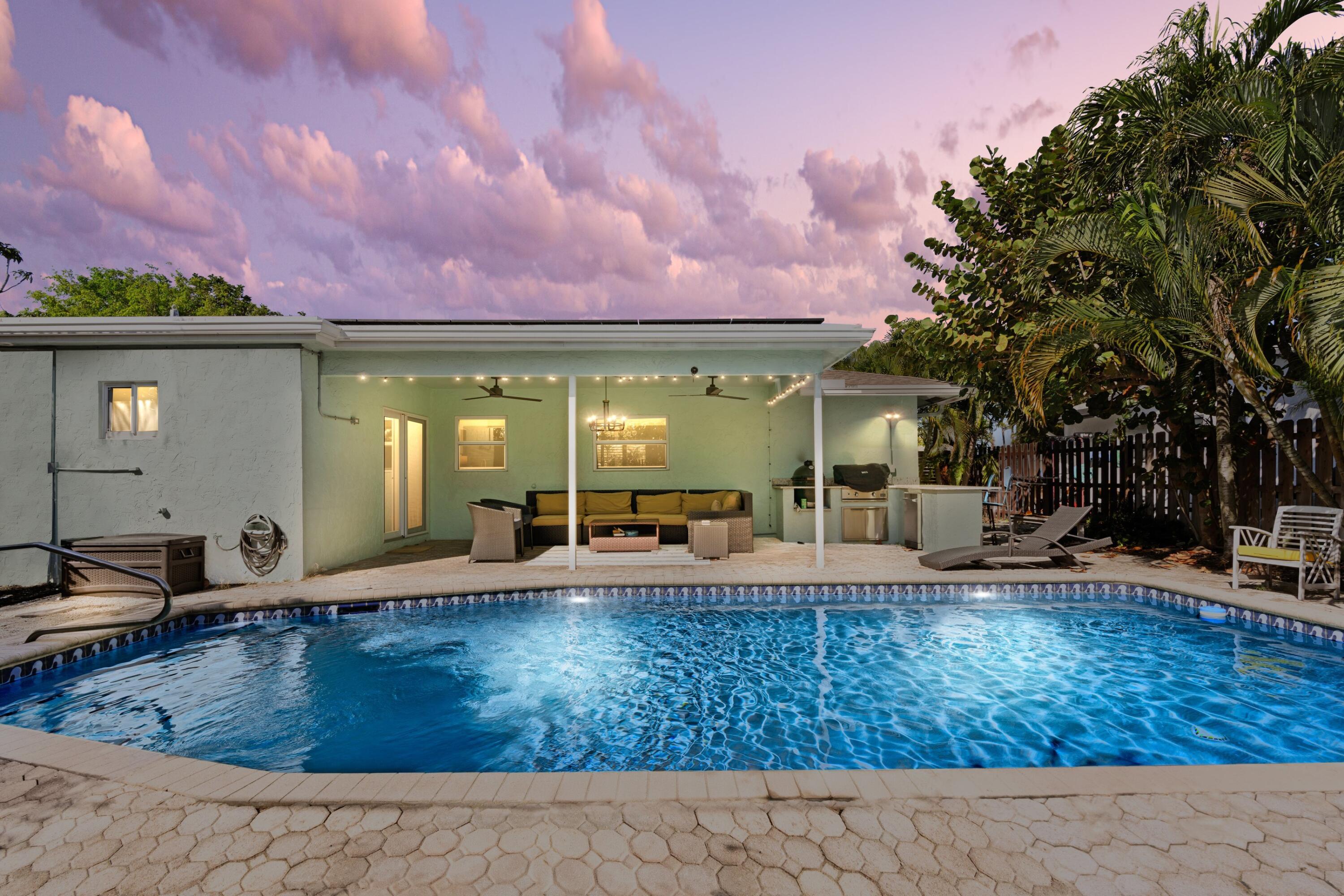 136 Oregon Lane Boca Raton, FL 33487 - Photo 2 of 45 Pool