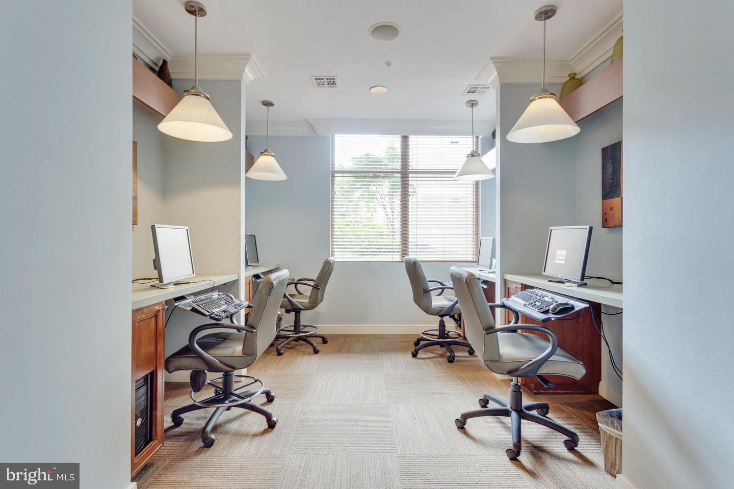 12000 Market Street, Unit 377 Reston, VA 20190 - Photo 34 of 40