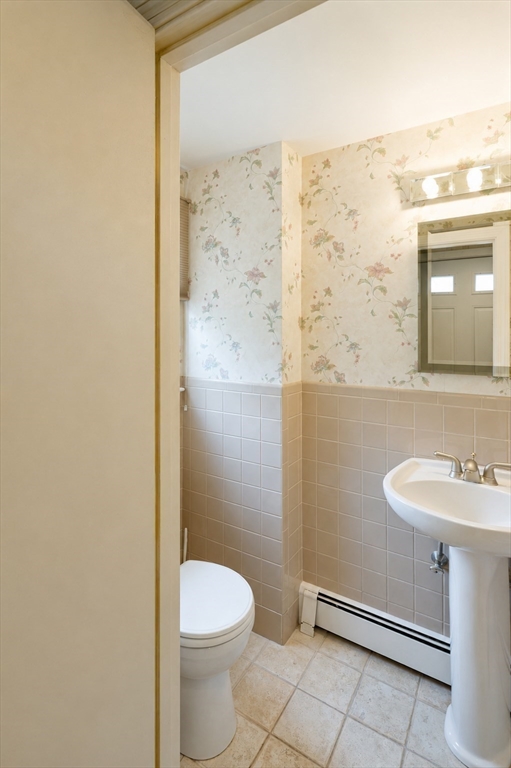 277 Rosemary Street Needham, MA 02494 - Photo 15 of 41