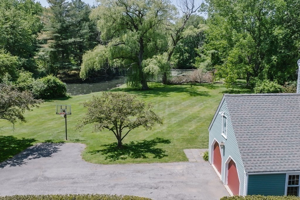 139 Dakin Road Sudbury, MA 01776 - Photo 39 of 42 Gallery Image 39