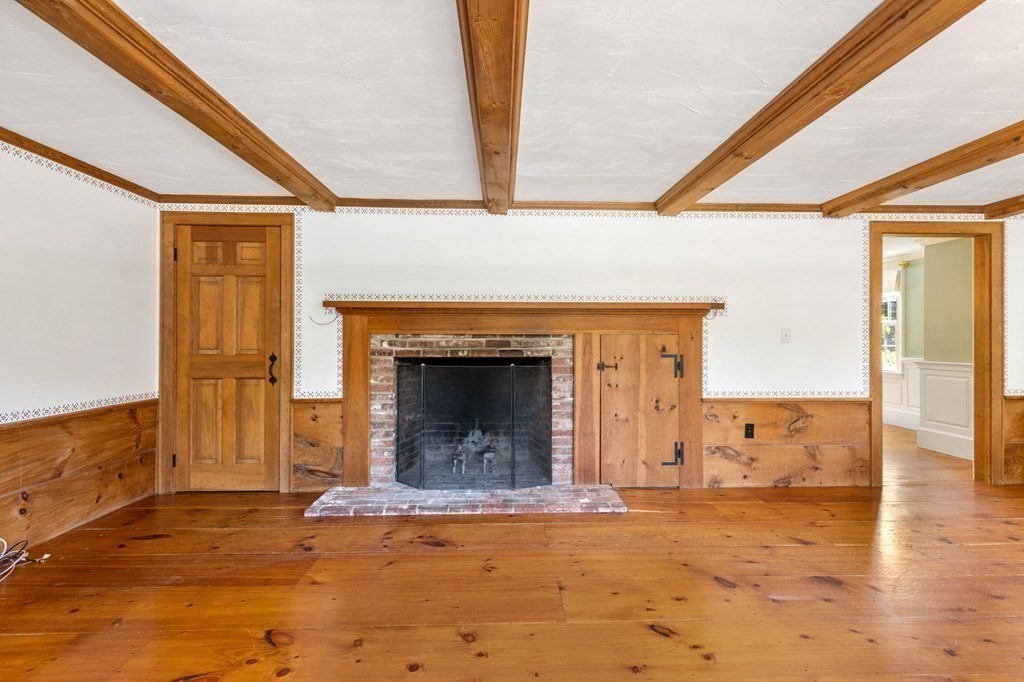 139 Dakin Road Sudbury, MA 01776 - Photo 8 of 42 Gallery Image 8