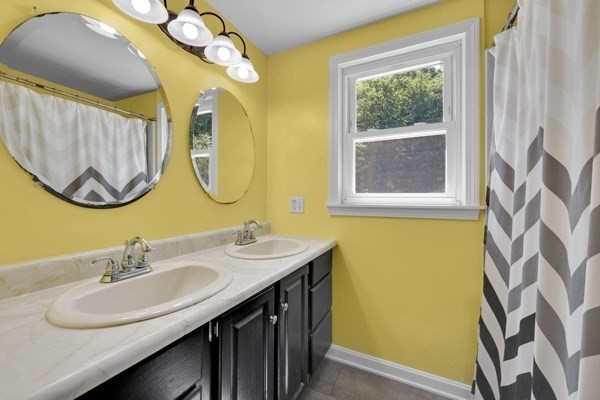 77 Larned Road Oxford, MA 01540 - Photo 22 of 29