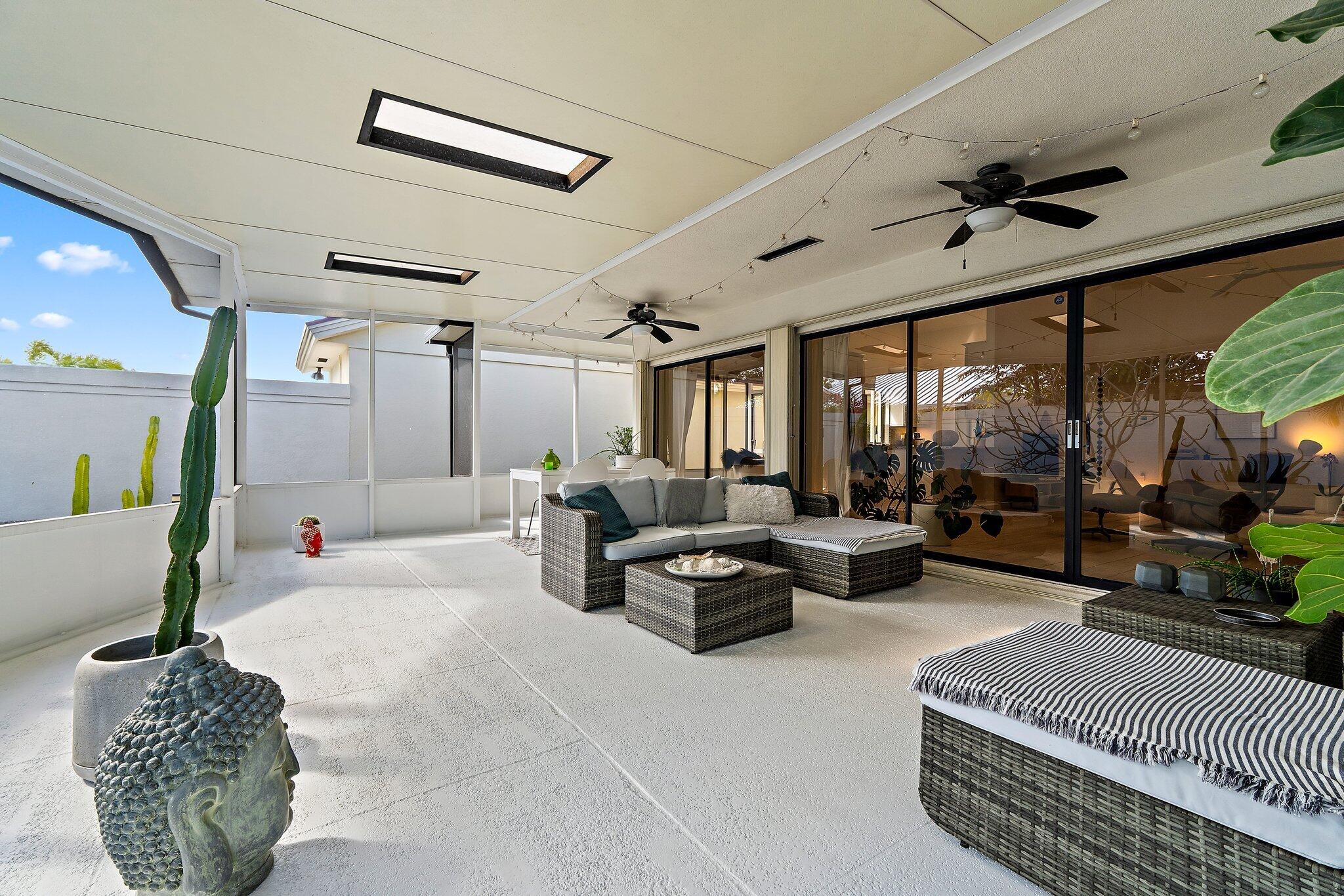 125 Harbourside Circle Jupiter, FL 33477 - Photo 40 of 54 044-125HarboursideCir-Jupiter-SMALL