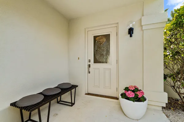 $1,295,000 | 125 Harbourside Circle, Jupiter, FL 33477