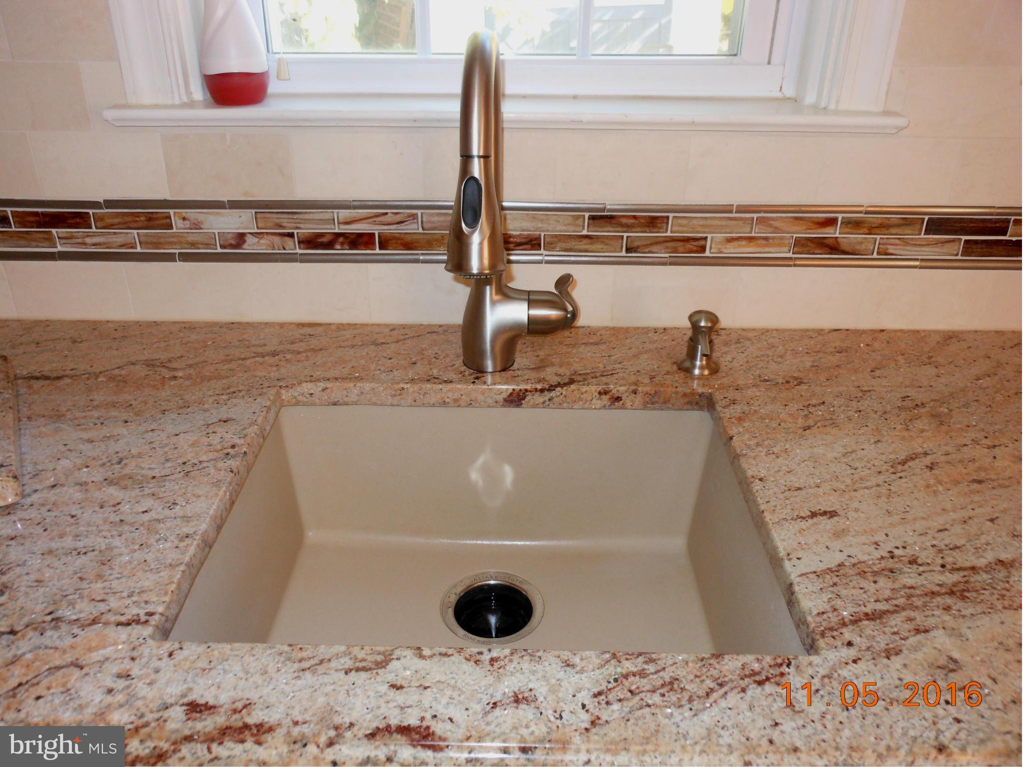 505 Hillen Road Baltimore, MD 21286 - Photo 14 of 30 Kitchen