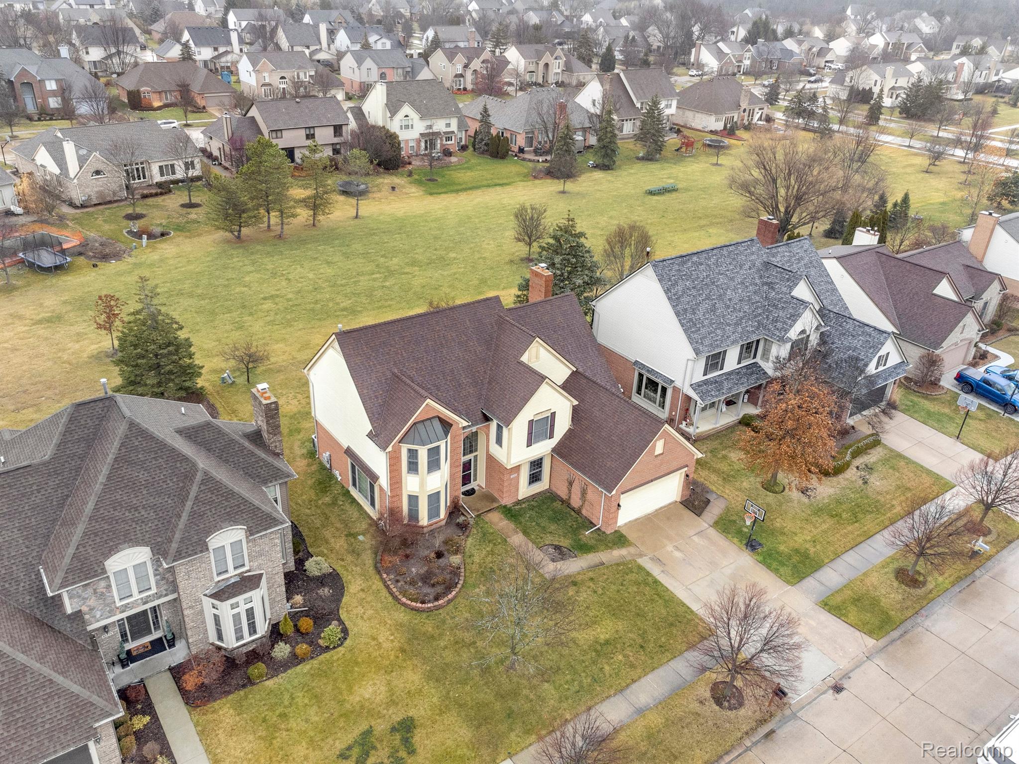 45260 Thornhill Road Canton, MI 48188 - Photo 50 of 54 Gallery Image 50