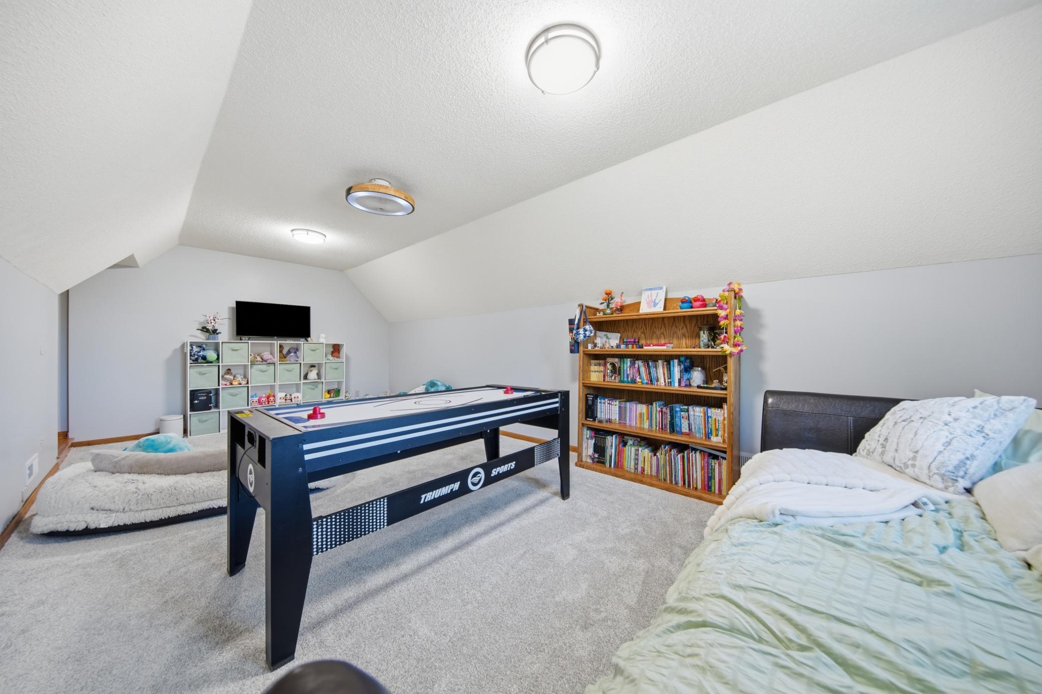 923 Cloverleaf Circle Hudson, WI 54016 - Photo 29 of 60
