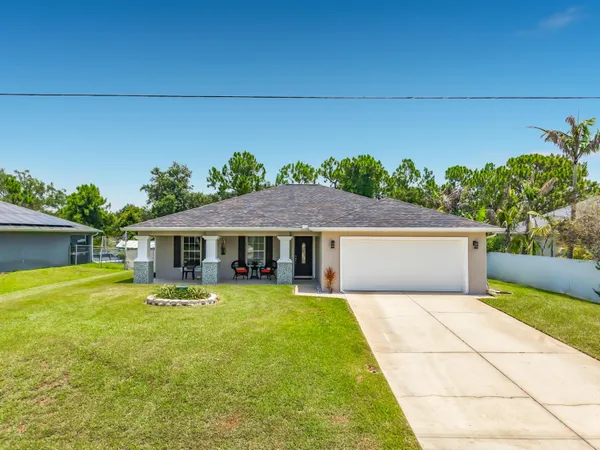 $292,500 | 2610 53rd Street West, Lehigh Acres, FL 33971