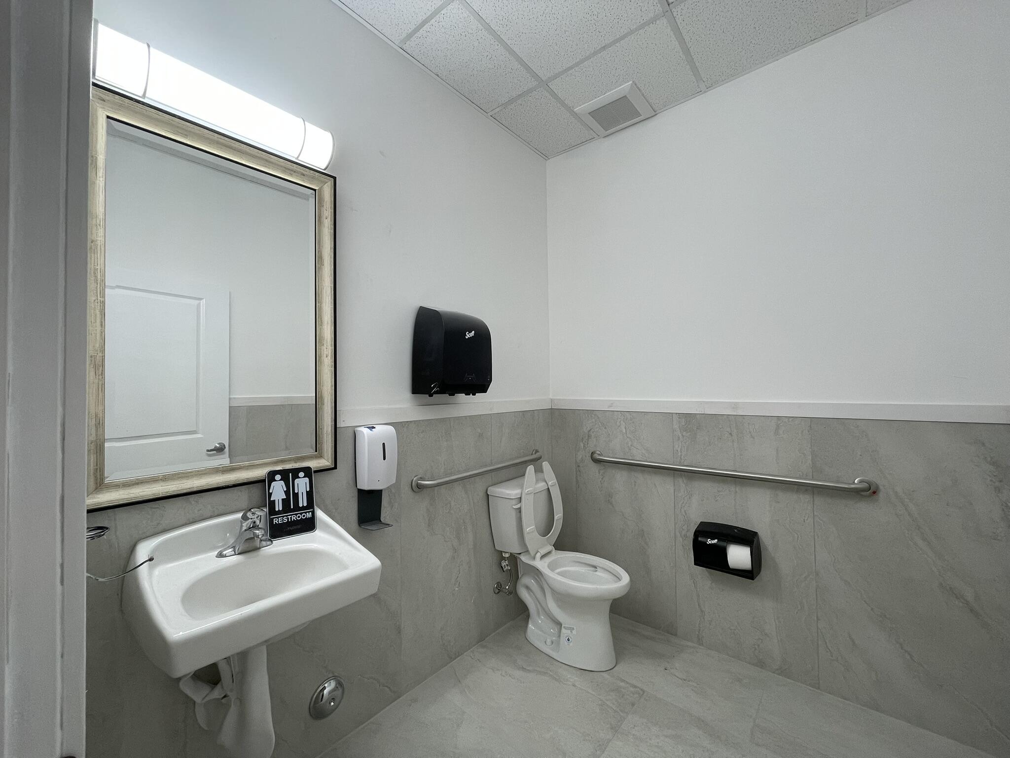 757 Shotgun Road, Unit 757 Sunrise, FL 33326 - Photo 15 of 71 IMG_1968