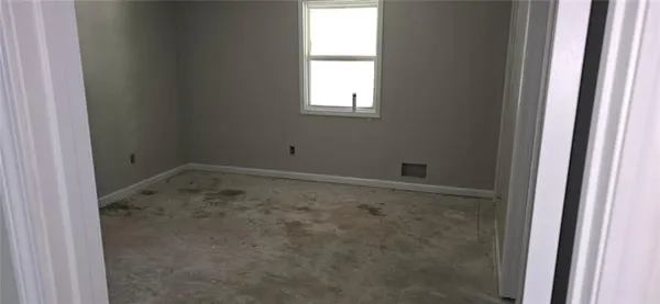 a view of an entryway of a house