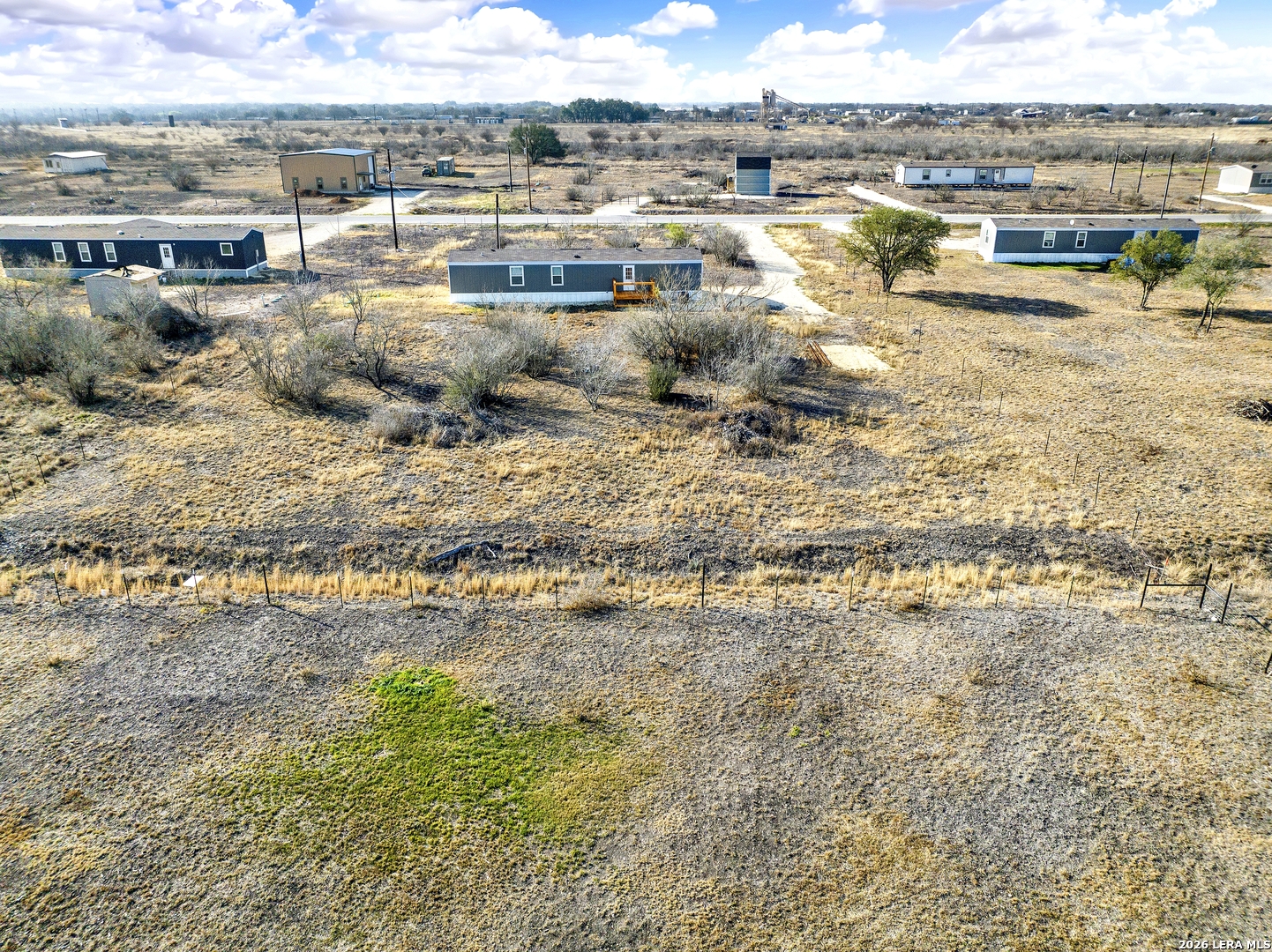 888 Lobo Loop Hondo, TX 78861 - Photo 31 of 35