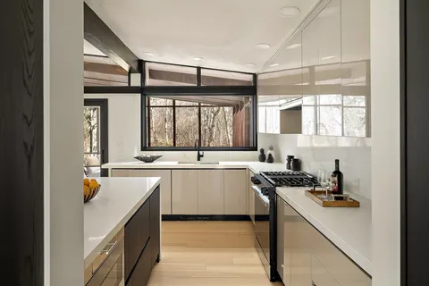$2,399,000 | 367 Newton Street, Brookline, MA 02467