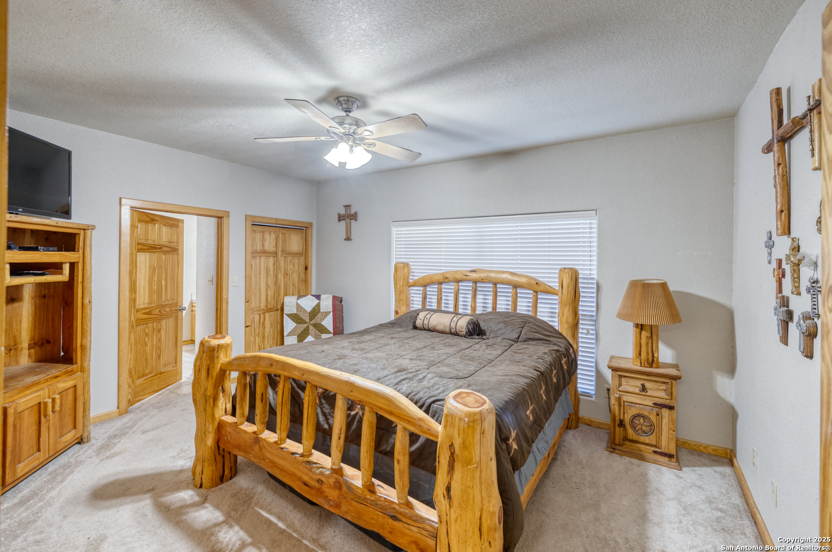 498 Camino Del Rancho Concan, TX 78838 - Photo 13 of 37