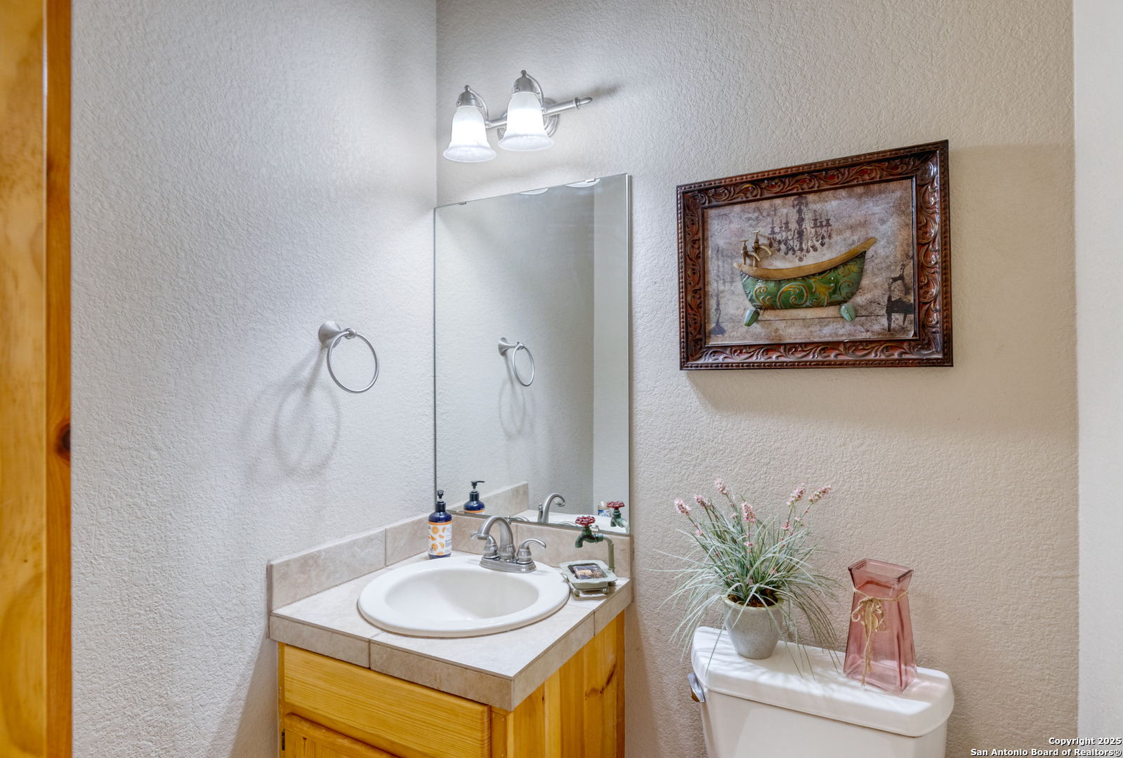 498 Camino Del Rancho Concan, TX 78838 - Photo 18 of 37