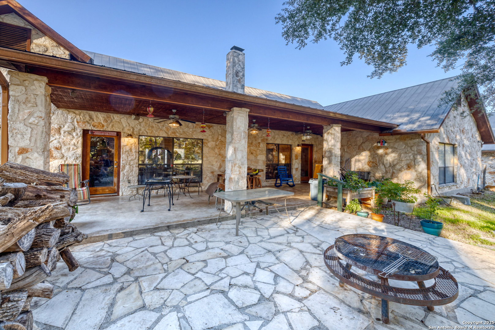 498 Camino Del Rancho Concan, TX 78838 - Photo 21 of 37