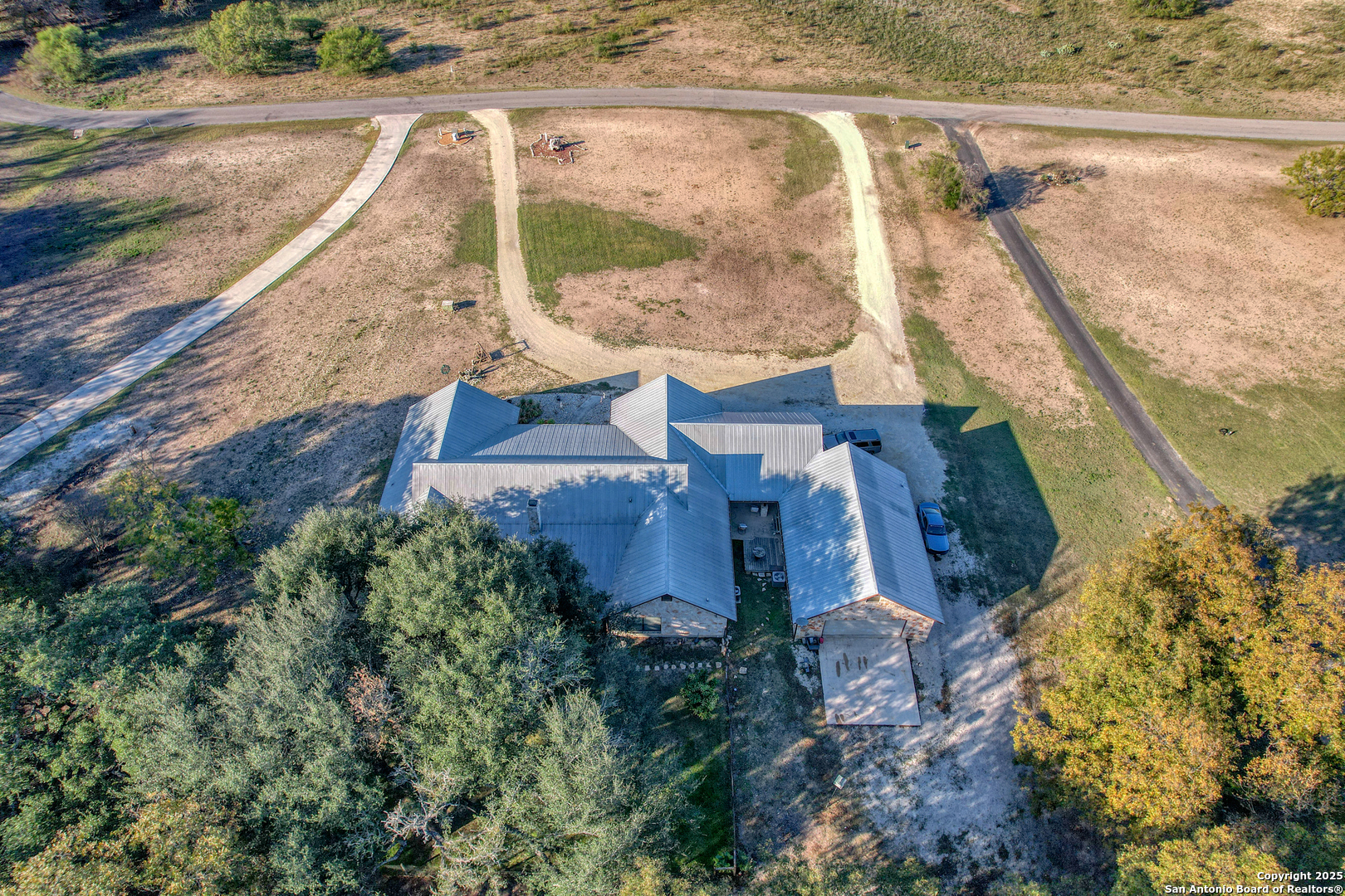 498 Camino Del Rancho Concan, TX 78838 - Photo 24 of 37