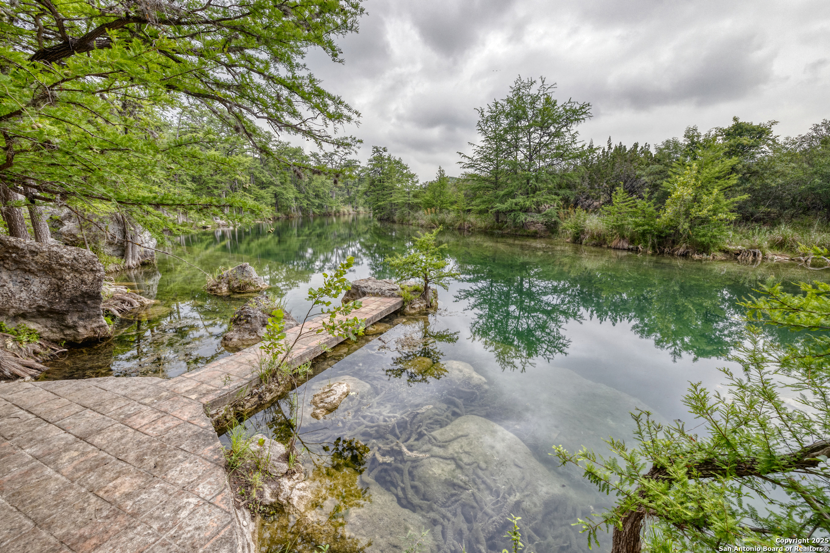 498 Camino Del Rancho Concan, TX 78838 - Photo 33 of 37