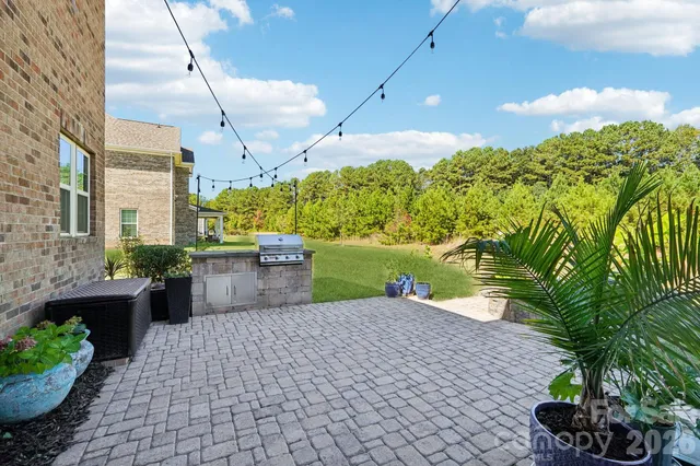 $1,475,000 | 1020 Liggets Drive, Matthews, NC 28104