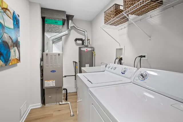 $344,700 | 1454 North Elmhurst Road, Unit 102B, Mount Prospect, IL 60056