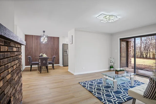 $344,700 | 1454 North Elmhurst Road, Unit 102B, Mount Prospect, IL 60056