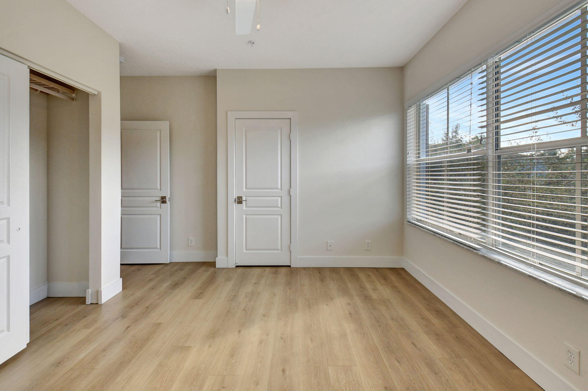 325 Atlantic Grove Way Delray Beach, FL 33444 - Photo 27 of 46 Primary Bedroom 3rd floor