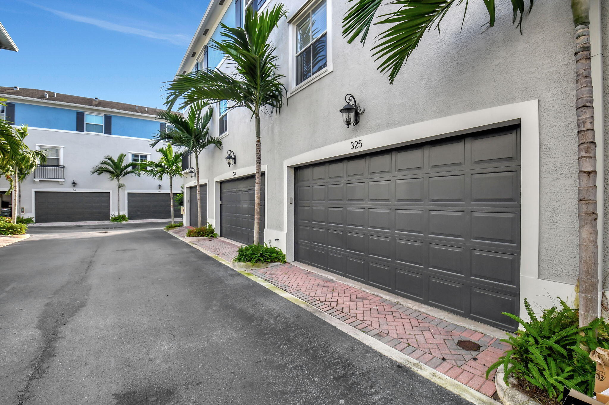 325 Atlantic Grove Way Delray Beach, FL 33444 - Photo 37 of 46 2 car garage