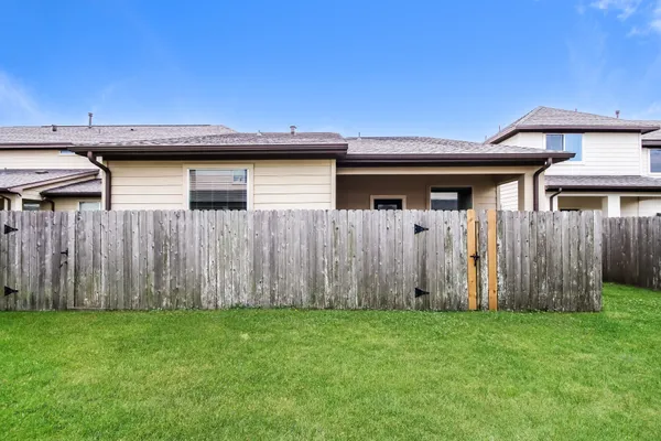 $1,750 | 12227 Ghita Lane, Houston, TX 77044