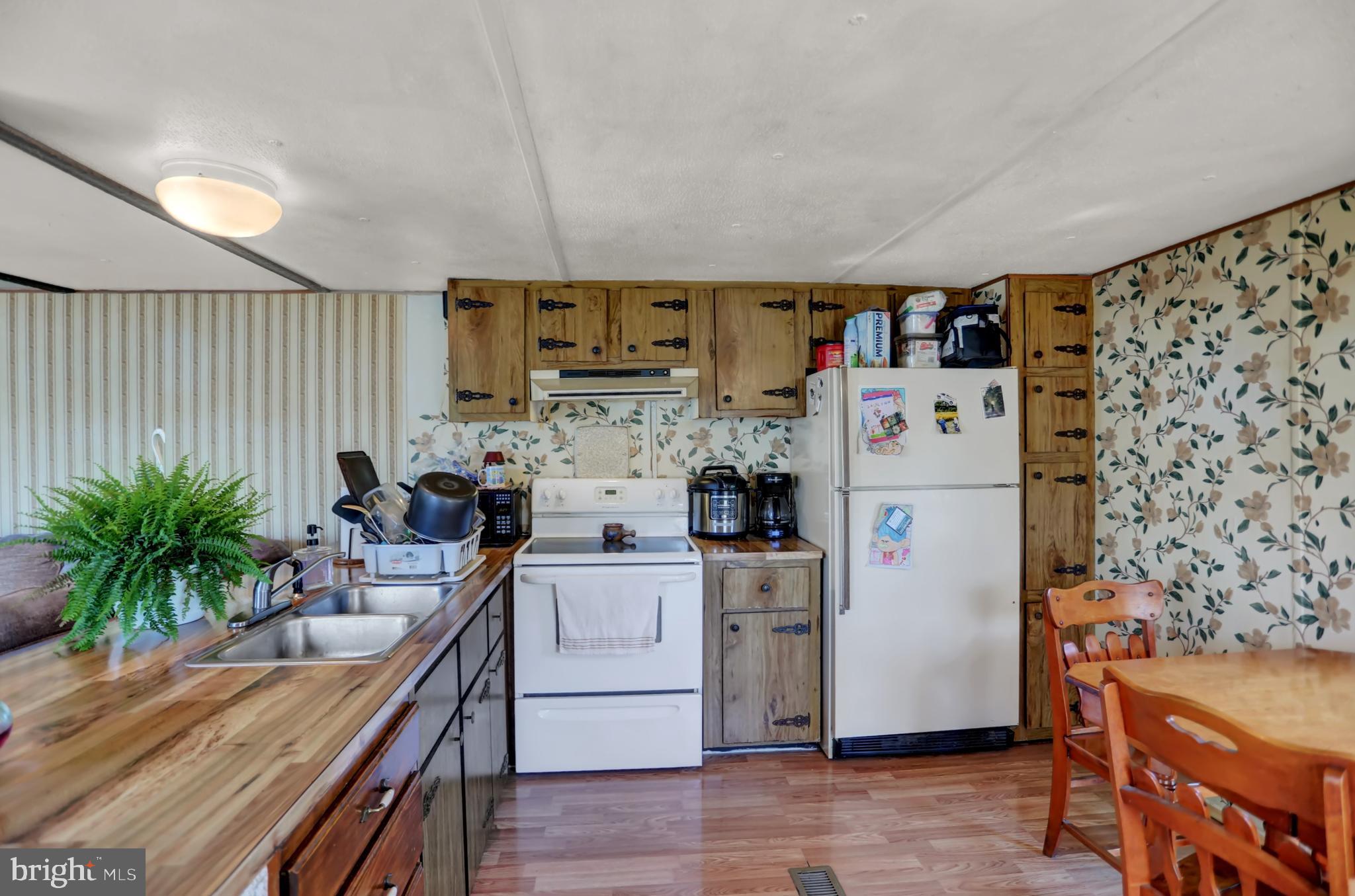 2111 Jericho Road New Bloomfield, PA 17068 - Photo 4 of 17 Gallery Image 4