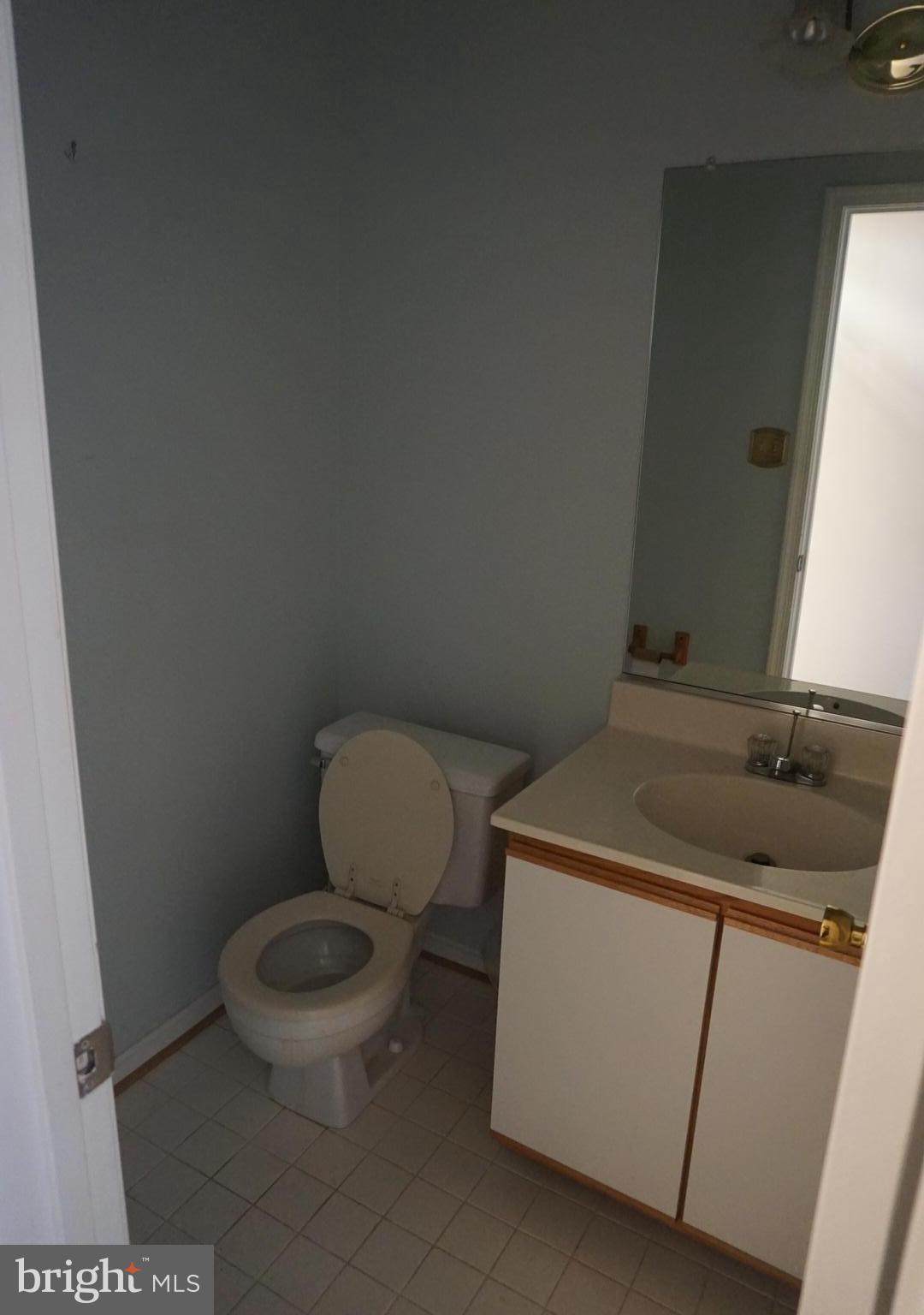 3303 Sea Port Way Silver Spring, MD 20902 - Photo 4 of 12 Bath