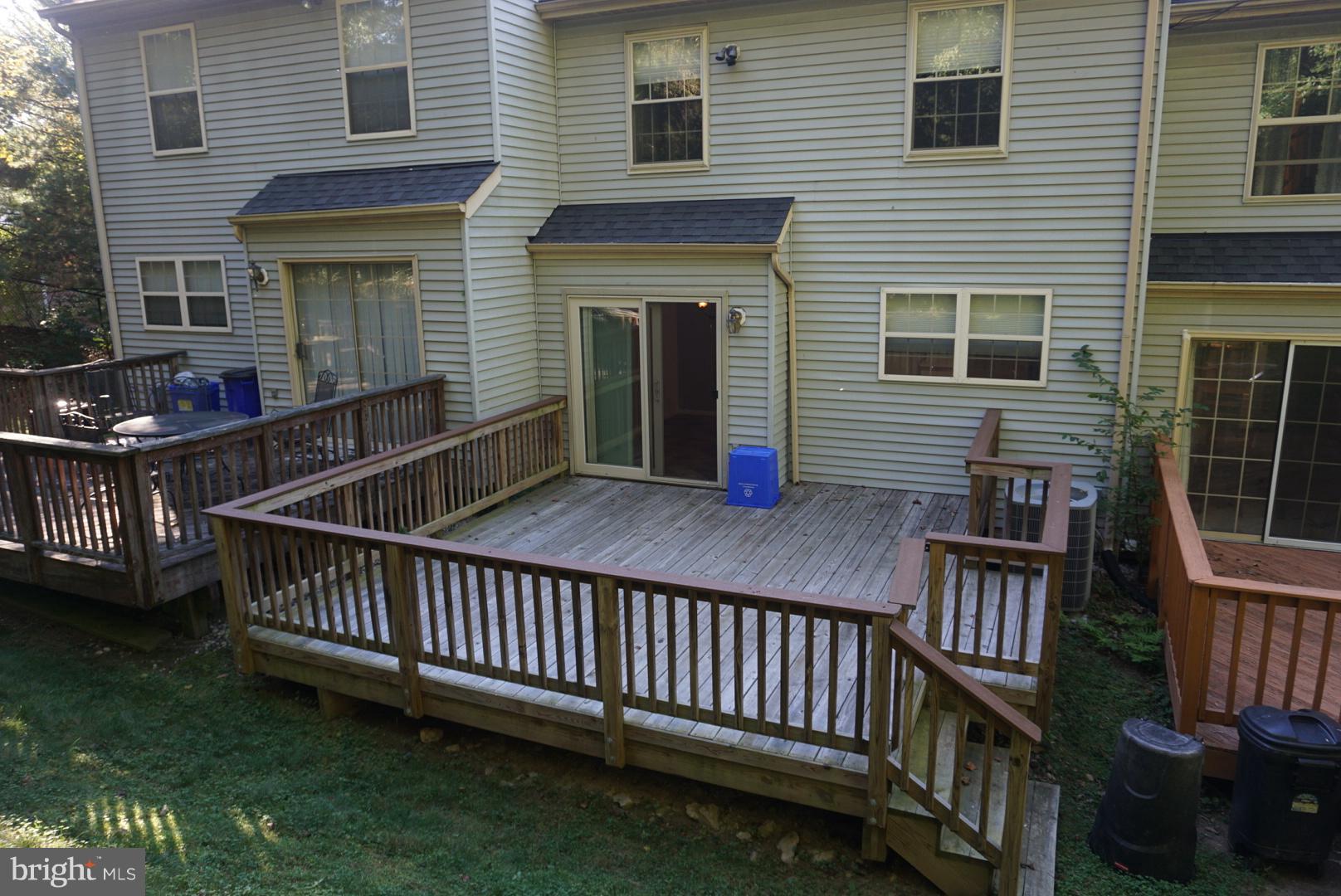 3303 Sea Port Way Silver Spring, MD 20902 - Photo 7 of 12 Exterior (Rear)