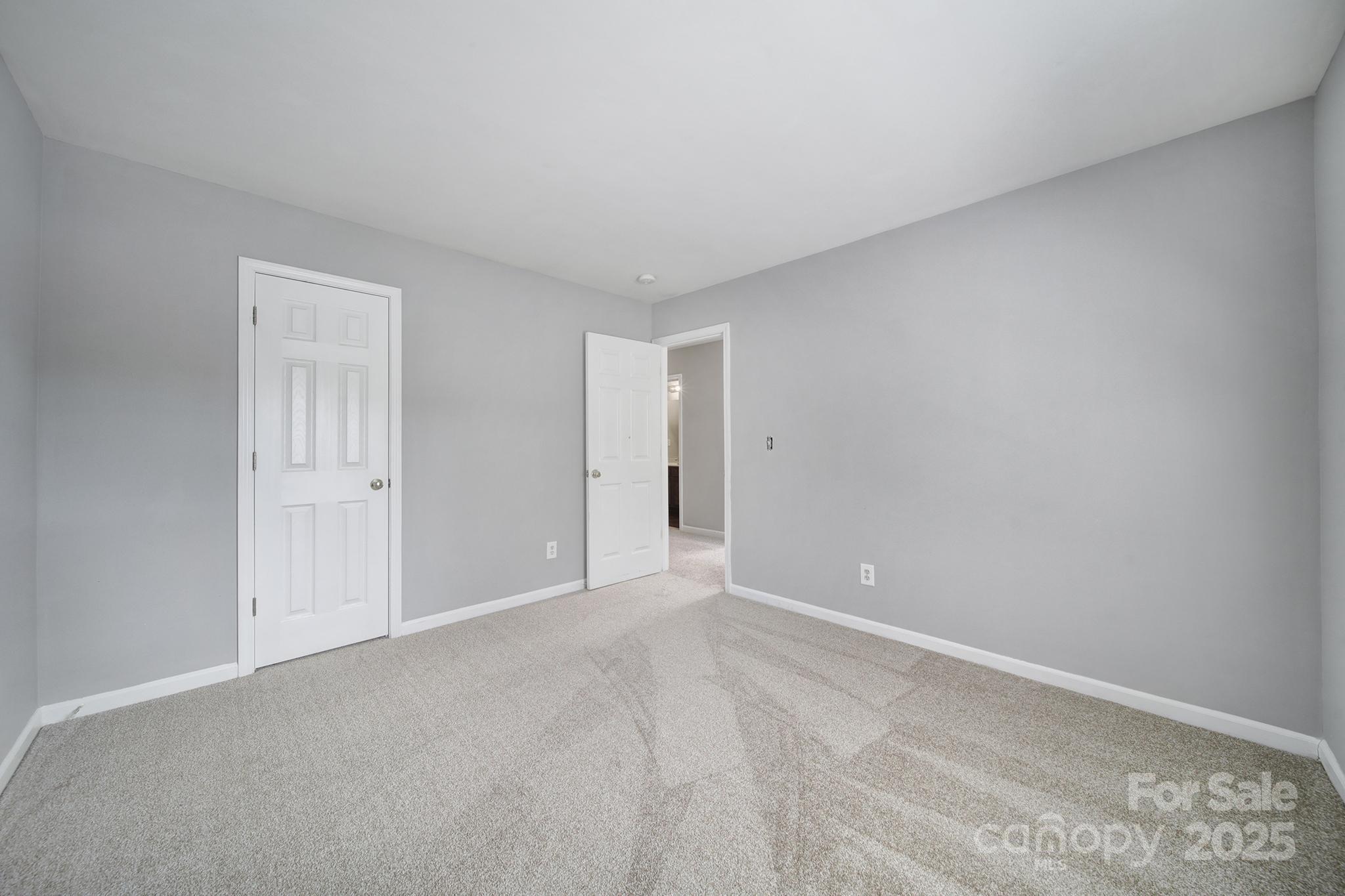 13719 Singleleaf Lane Charlotte, NC 28278 - Photo 30 of 42 a view of an empty room