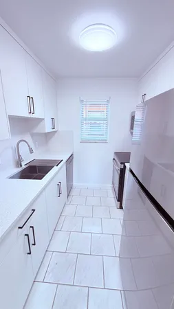 $1,895 | 600 Southwest 2nd Avenue, Unit 2350, Boca Raton, FL 33432