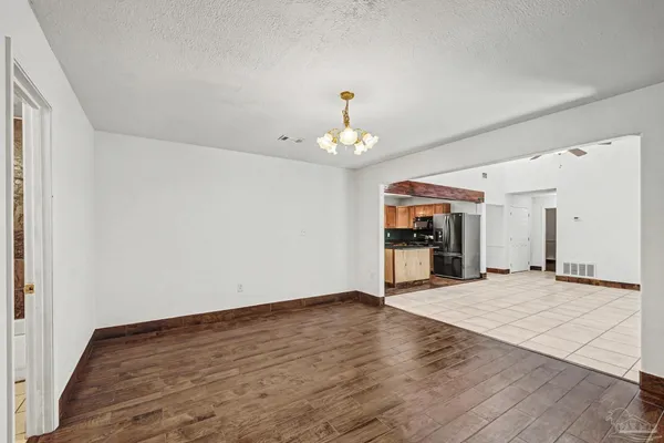 $392,500 | 101 Thurston Place, Crestview, FL 32536