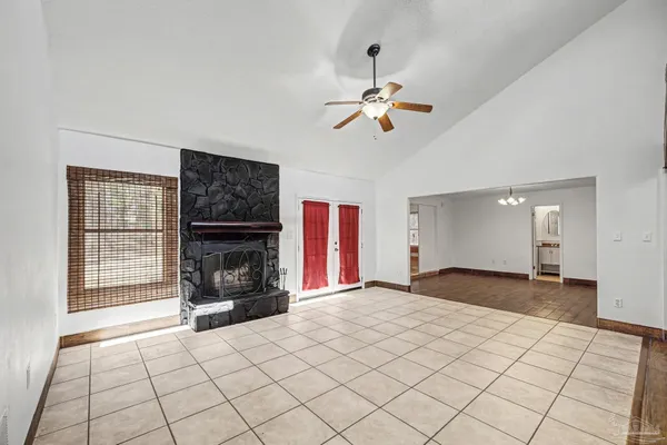 $392,500 | 101 Thurston Place, Crestview, FL 32536