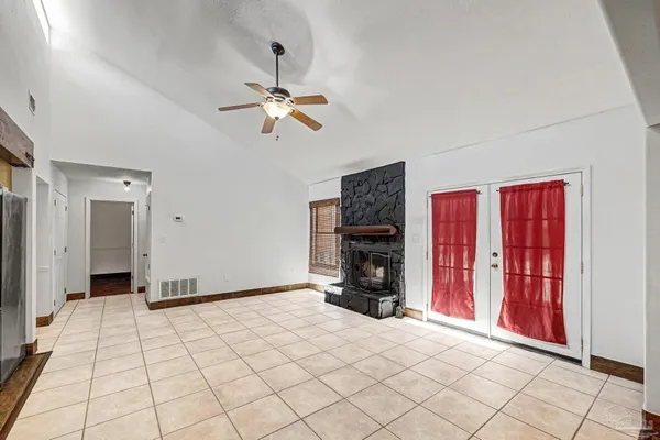 $392,500 | 101 Thurston Place, Crestview, FL 32536