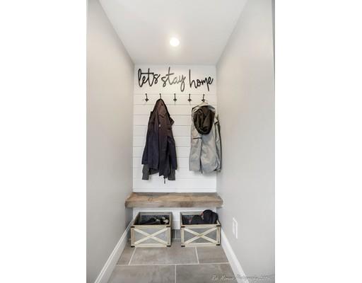 17 Molloy Road Georgetown, MA 01833 - Photo 4 of 42 Gallery Image 4