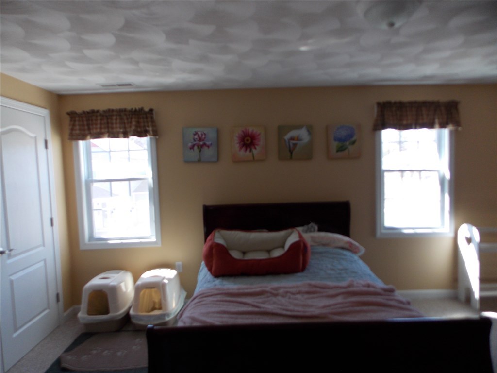 163 Jefferson Road Burrillville, RI 02830 - Photo 5 of 8