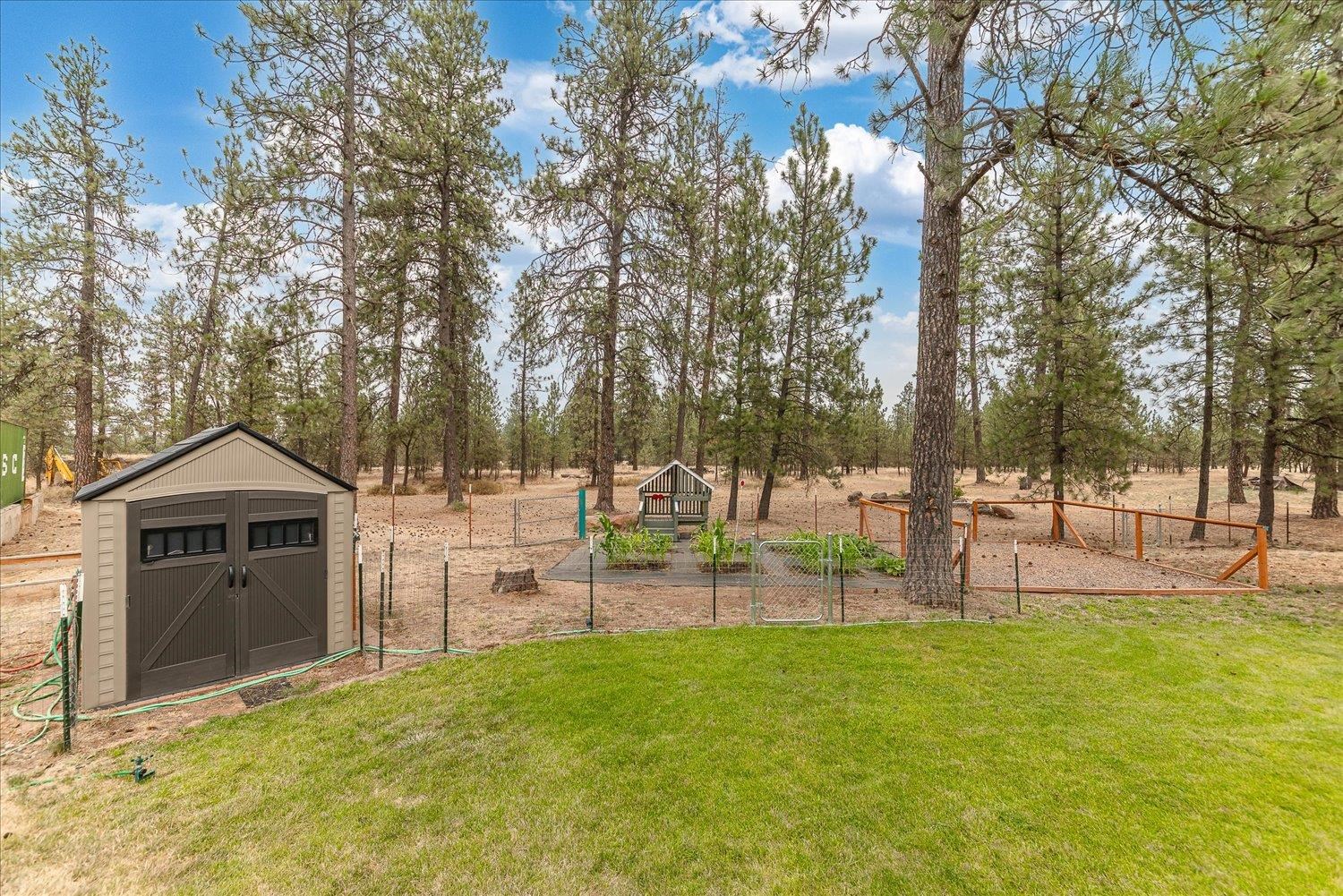 22915 South Cross Road Cheney, WA 99004 - Photo 19 of 50 Gallery Image 19