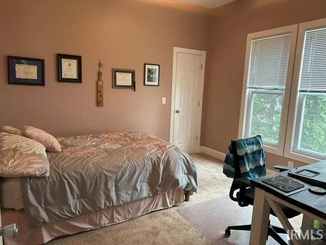 $235,900 | 106 East Washington Street, Kentland, IN 47951