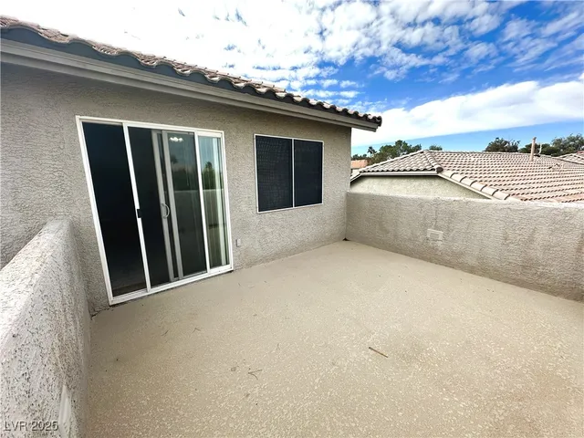 $2,695 | 2566 Golden Bay Court, Henderson, NV 89052