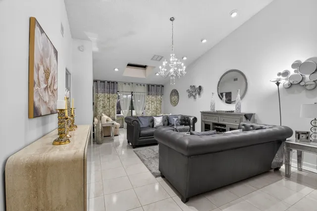 $2,500 | 5782 Brook Bound Lane, Unit A, Boynton Beach, FL 33437