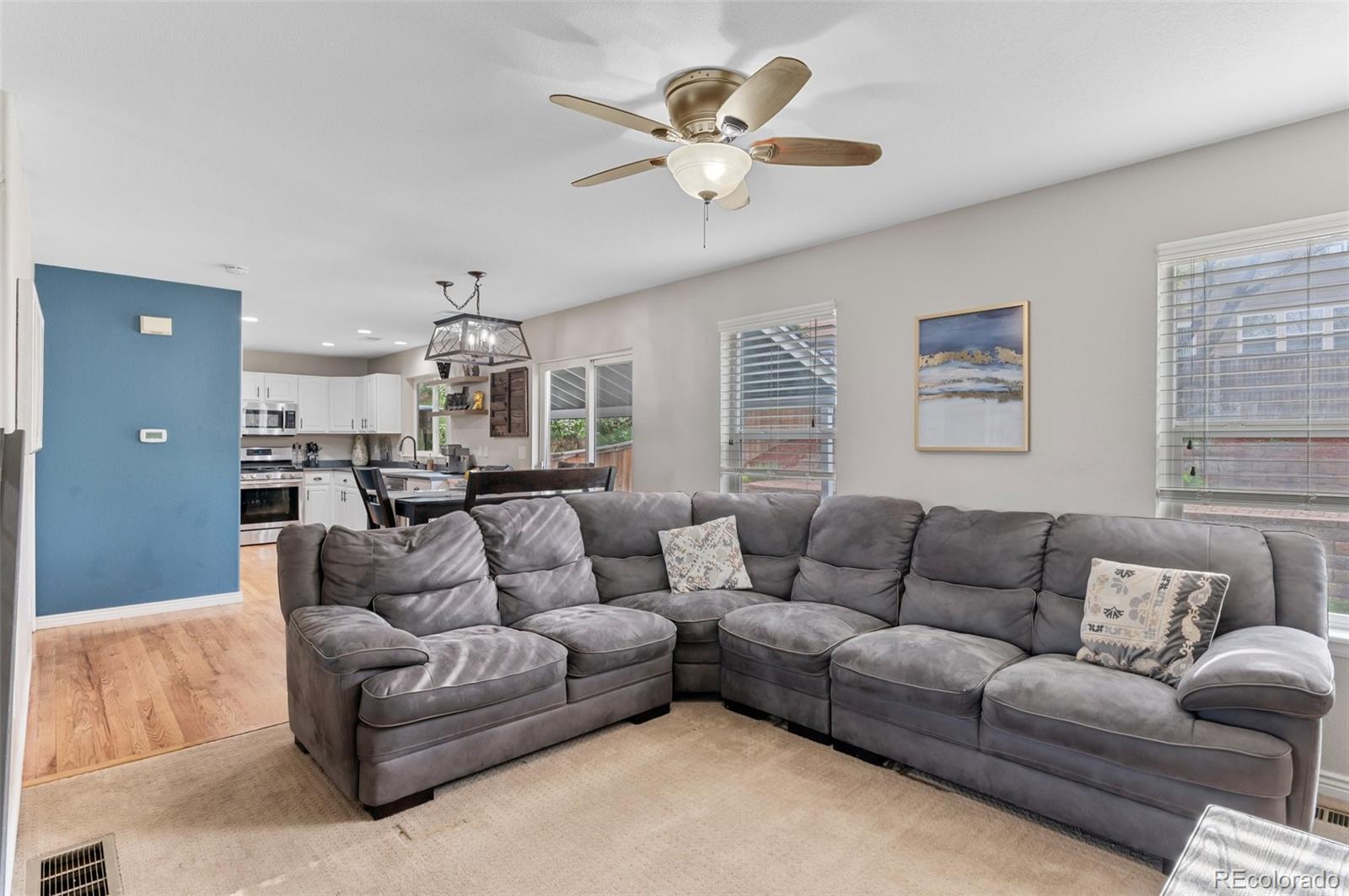 9949 Saybrook Street Highlands Ranch, CO 80126 - Photo 7 of 32 Gallery Image 7